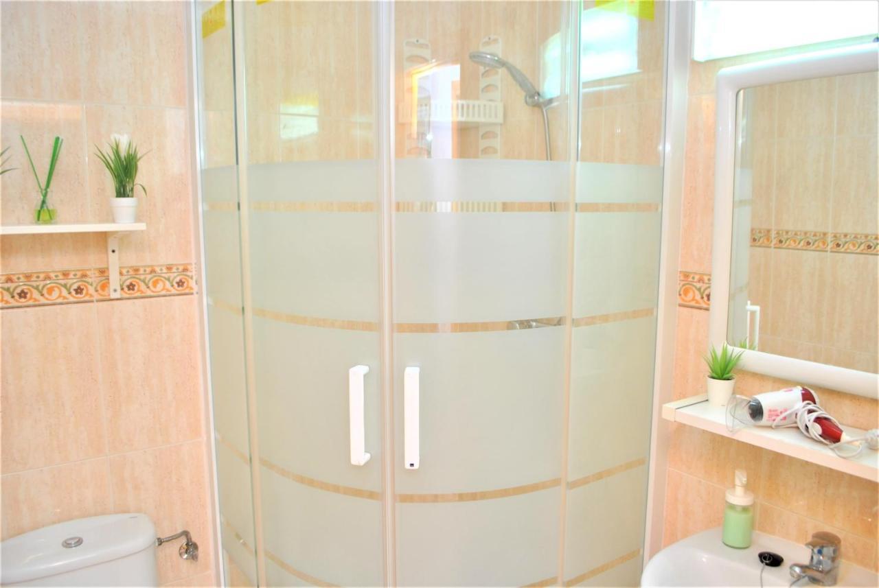 Apartamento Veronica H Málaga Dış mekan fotoğraf